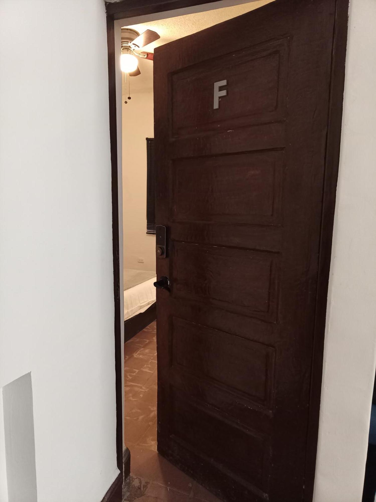 Dgm Lofts Mty Mn 960 F Centro Cerca De Todo Apartment Monterrey Luaran gambar